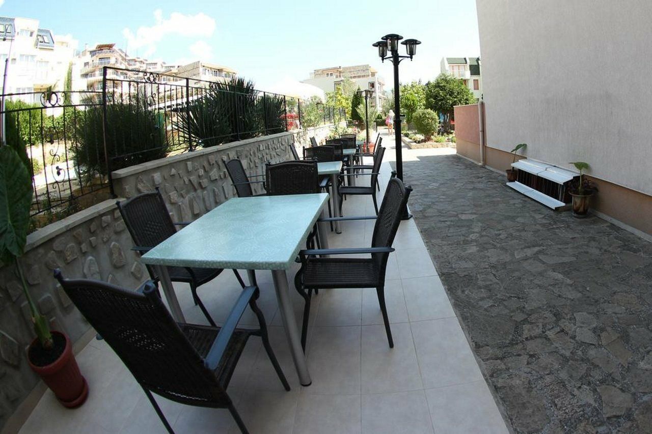 Family Hotel Venera Sveti Vlas Exterior foto