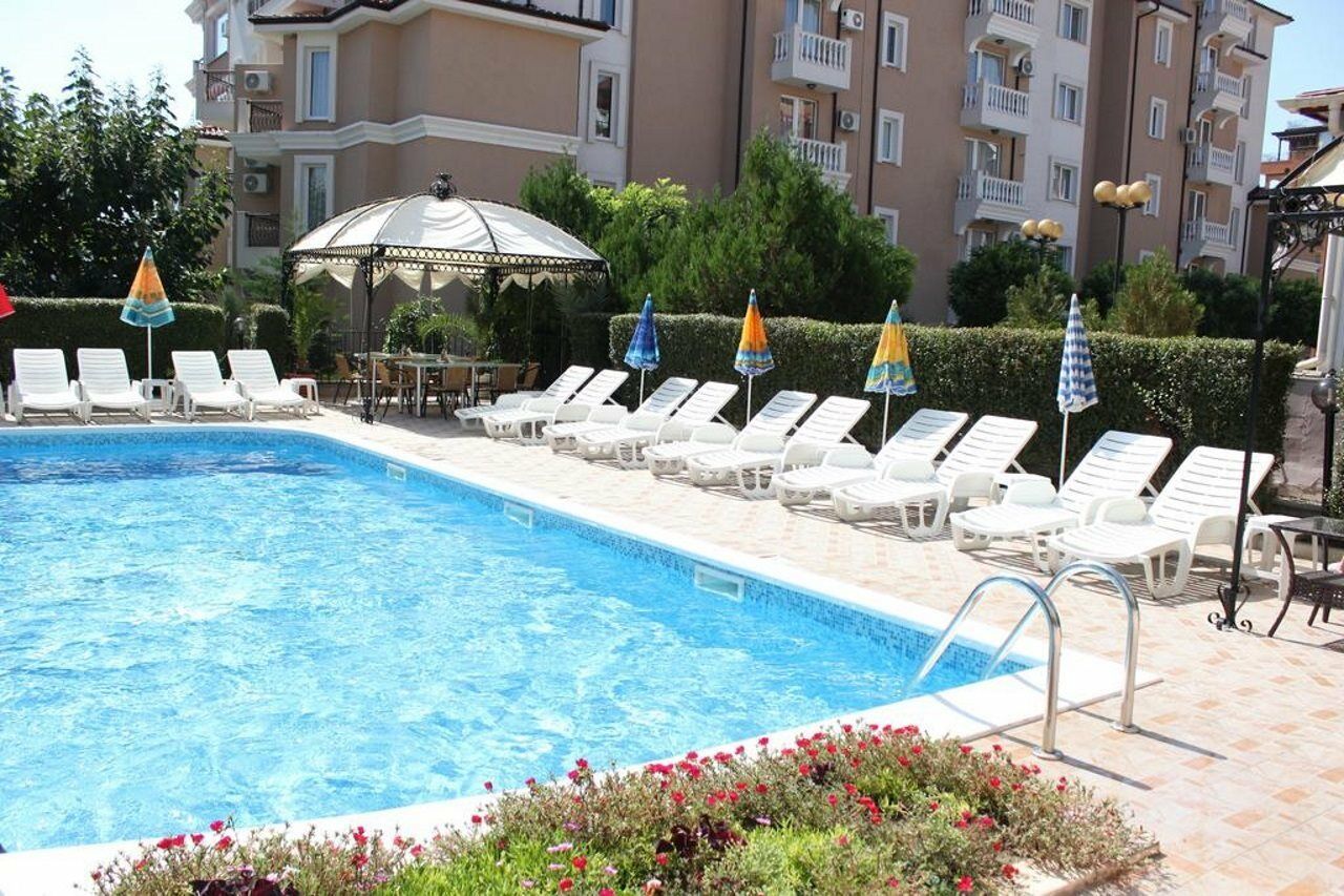 Family Hotel Venera Sveti Vlas Exterior foto